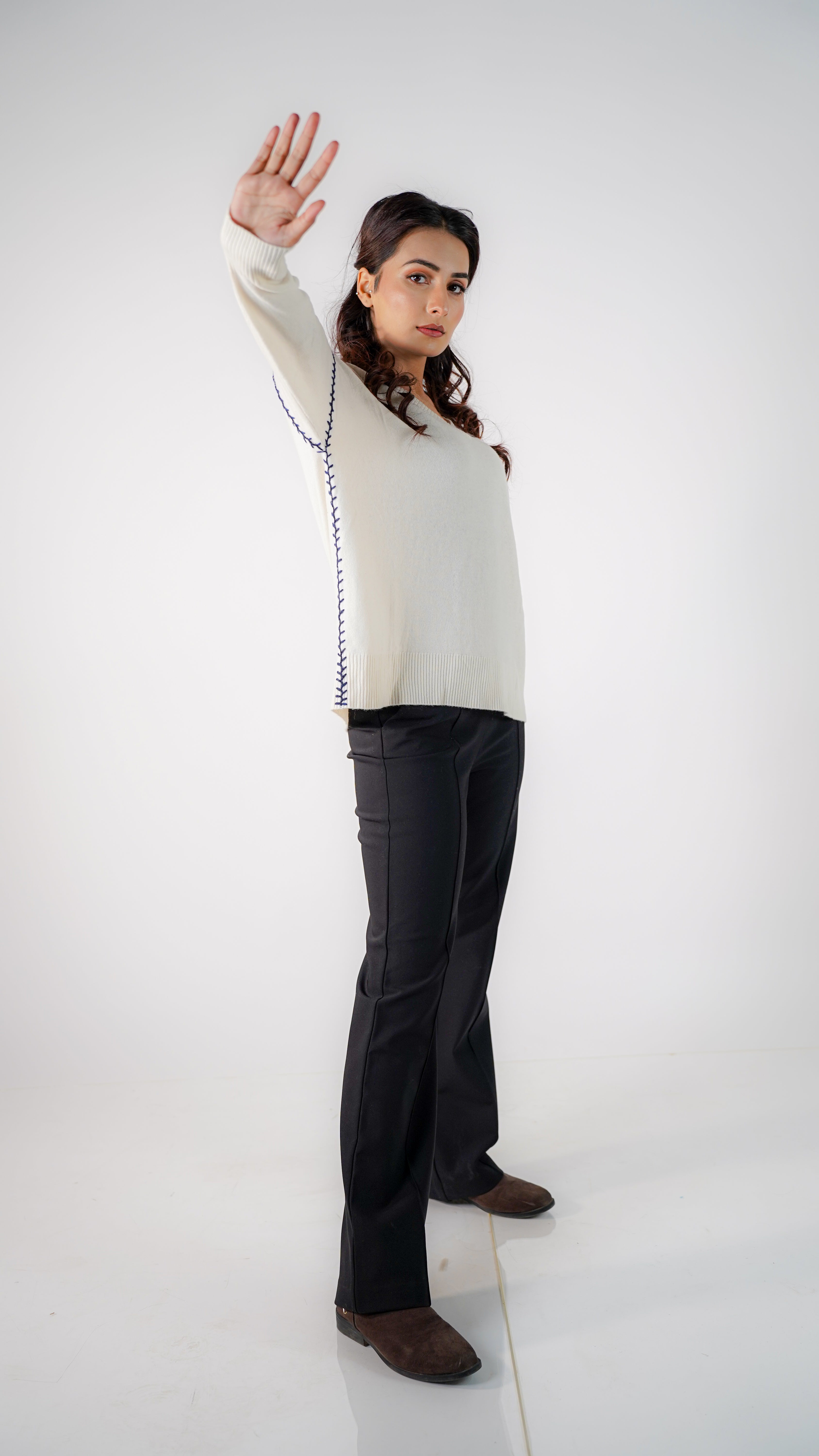 Léa Whipstitch Cashmere V-Neck